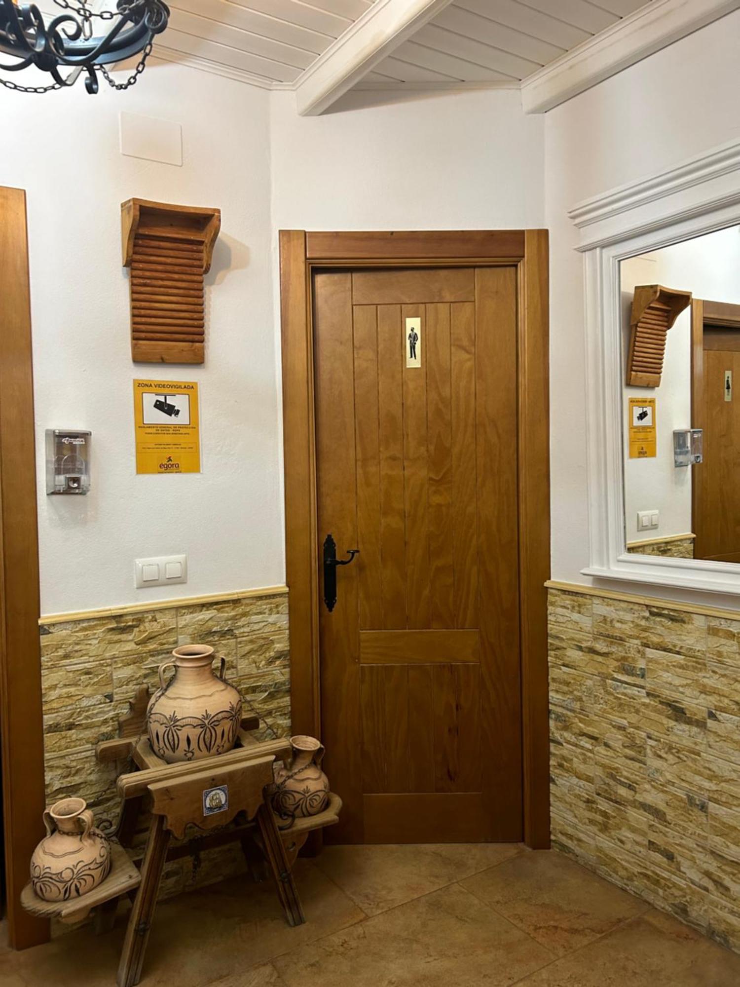 Hostal Cafeteria El Mero Саора Экстерьер фото