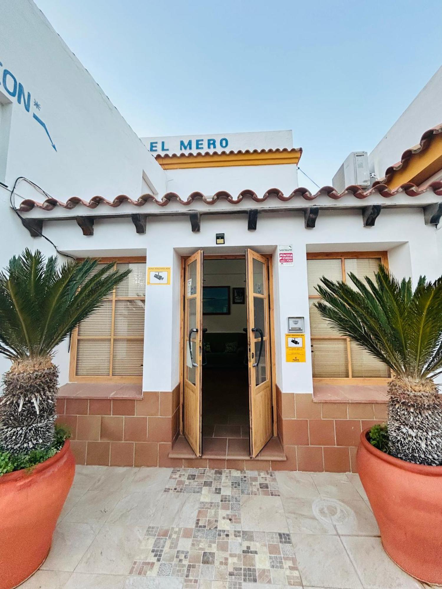 Hostal Cafeteria El Mero Саора Экстерьер фото